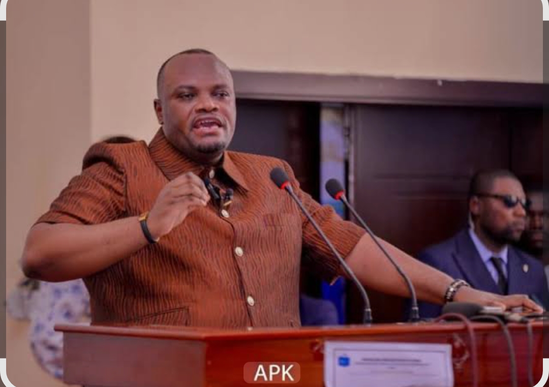 Kinshasa : Daniel BUMBA et  Levi MBUTA sur deux chaises éjectables ?