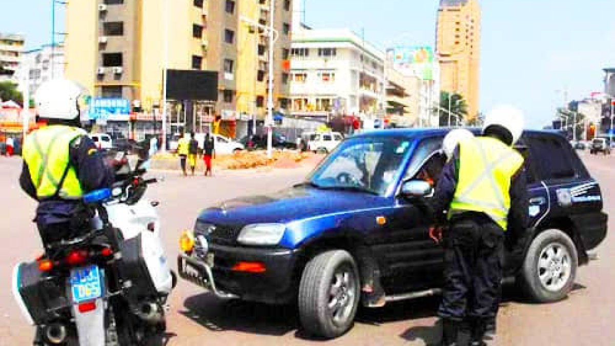 Social — Report de l'opération de contrôle technique des véhicules à Kinshasa