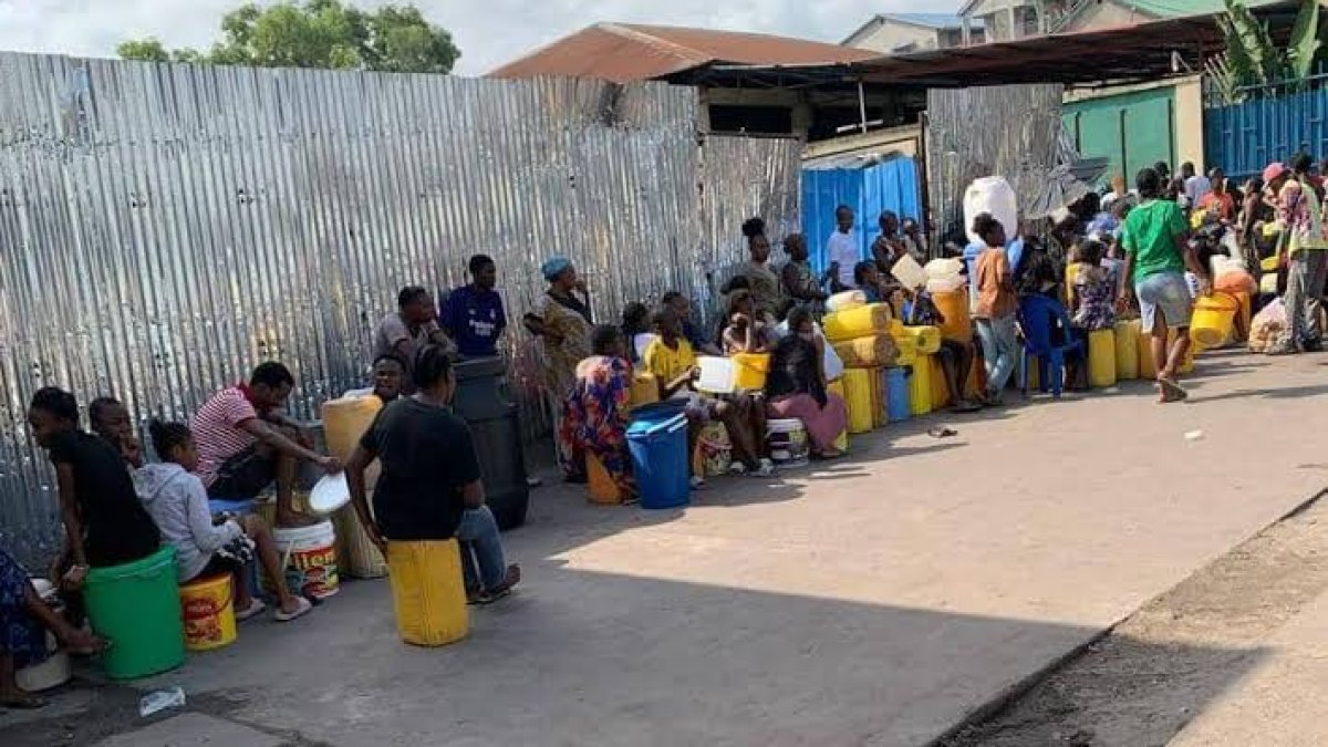 Social — Pénurie d'eau potable : Kinshasa face à un défi urgent